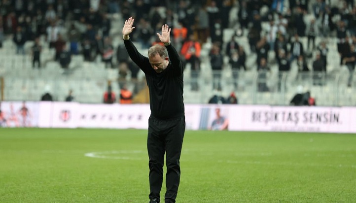 "Beşiktaş’ta “Şef” Sergen Yalçın, herkese sürpriz yaptı; başarıyla gerçekleşen bir tercihti"