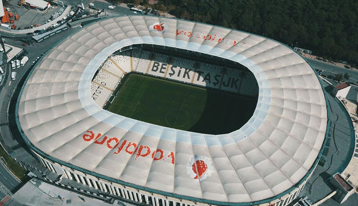 Beşiktaş'tan son dakika Vodafone açıklaması! Sözleşme fesih edildi!