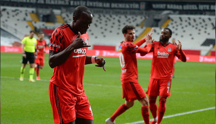 Beşiktaş'tan West Ham'a Aboubakar cevabı
