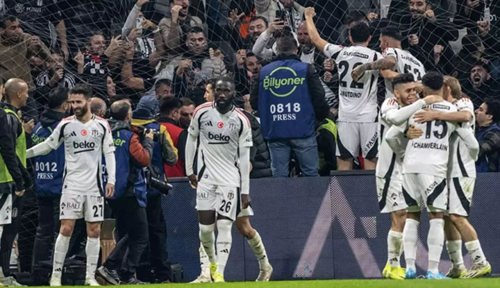 Bir asrı aşan rekabet! Fenerbahçe ile Beşiktaş derbilerinde unutulmaz anlar!