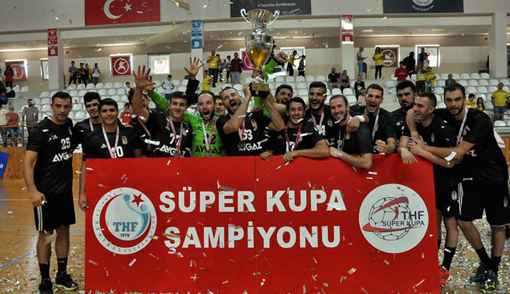 Beşiktaş Aygaz, 16. kez Süper Kupa'nın sahibi oldu!