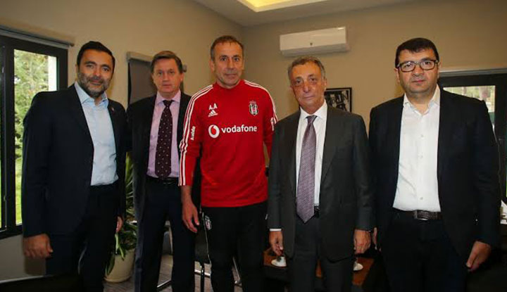 İşte Beşiktaş yönetiminin derbi öncesi Abdullah Avcı kararı!