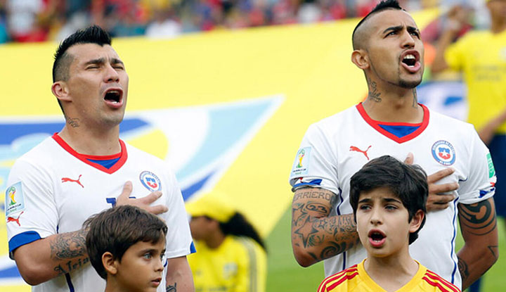 Vidal için Beşiktaş yorumu! "Bu mesaj bugünün transferi için..."