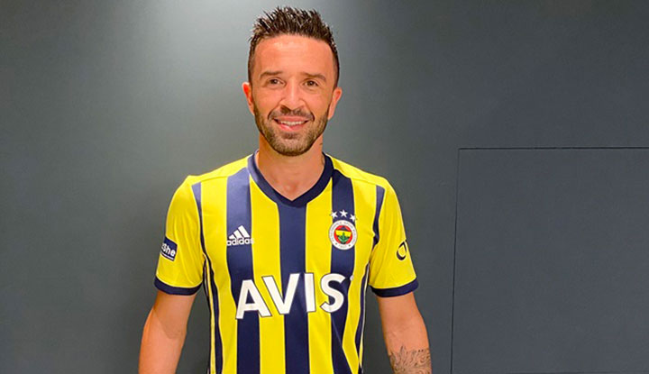 Fenerbahçe, Gökhan Gönül'ün transferini resmen açıkladı!