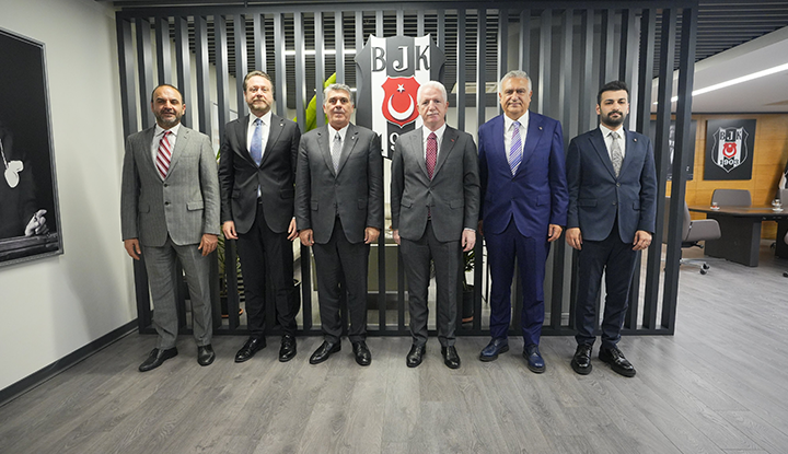 İstanbul Valisi Davut Gül’den Beşiktaş'a ziyaret!