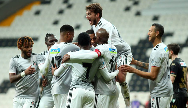 İşte Sergen Yalçın'ın yeni kozu! Yine ilk 11'de başlayacak!