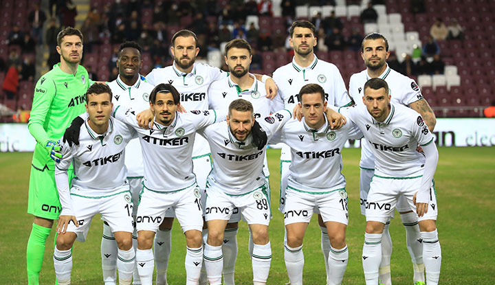 Konyaspor'da iki isim, Beşiktaş'a karşı cezalı duruma düştü