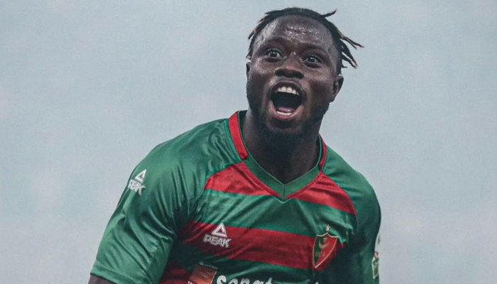 Beşiktaş'a Gineli santrfor: Mohamed Saliou Bangoura!