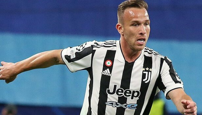 Beşiktaş'ta Arthur Melo sesleri!