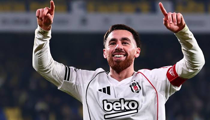 Orkun Kökçü'den açıklamalar; "Beşiktaş'ın şampiyonluğa oynaması lazım"