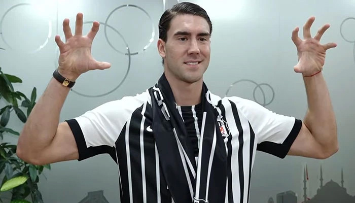 Vlahovic'in kariyerindeki siyah-beyaz izler! Yeni durağı Beşiktaş