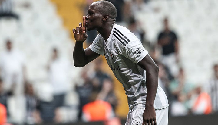 Selim Demirci'den Aboubakar ve Cenk Tosun paylaşımı!