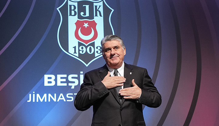 Serdal Adalı'dan acil zirve!