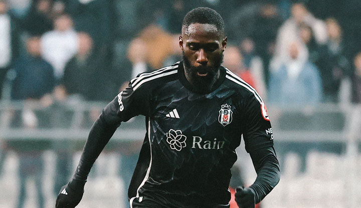 Serdal Adalı'dan Masuaku yorumu! "Psikoloğu benim, ilacı bende!"
