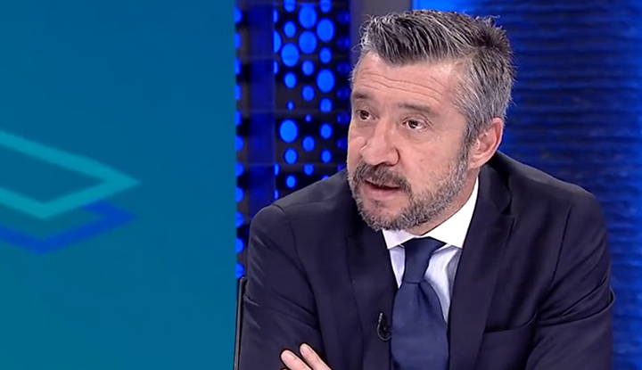 Tümer Metin ağzına geleni söyledi: "İşe yaramaz oyuncu topluluğu"