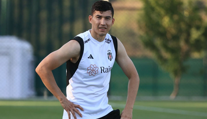 Zaynutdinov, Rusya yolcusu mu? Babasından transfer açıklaması!