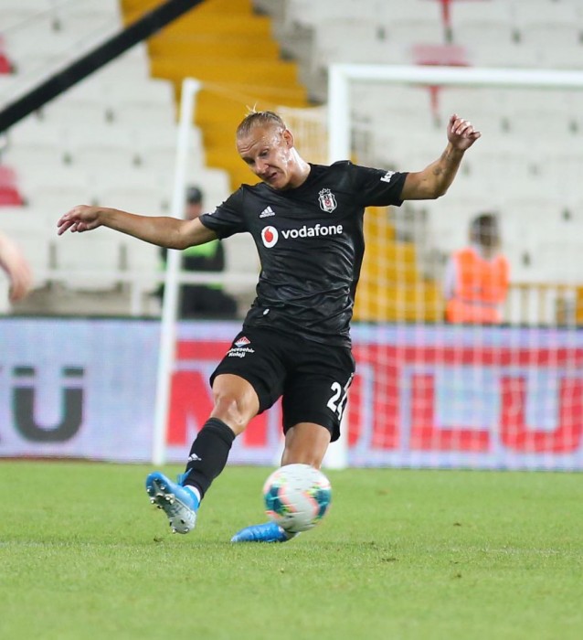 Sivasspor-Beşiktaş maçından yansıyanlar