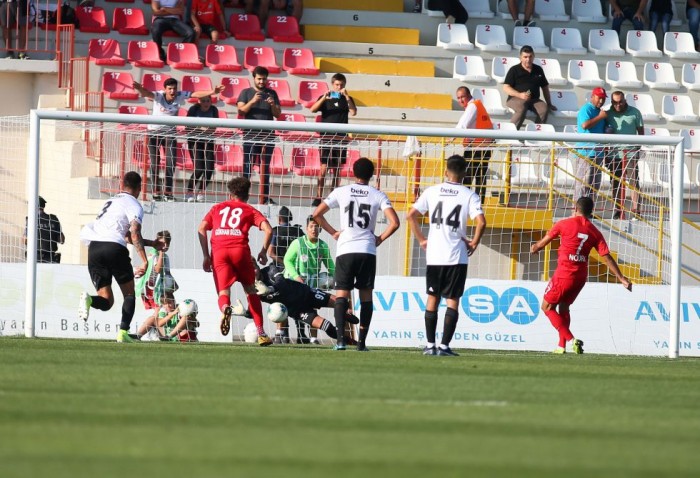 İşte Ümraniyespor-Beşiktaş maçından görüntüler!
