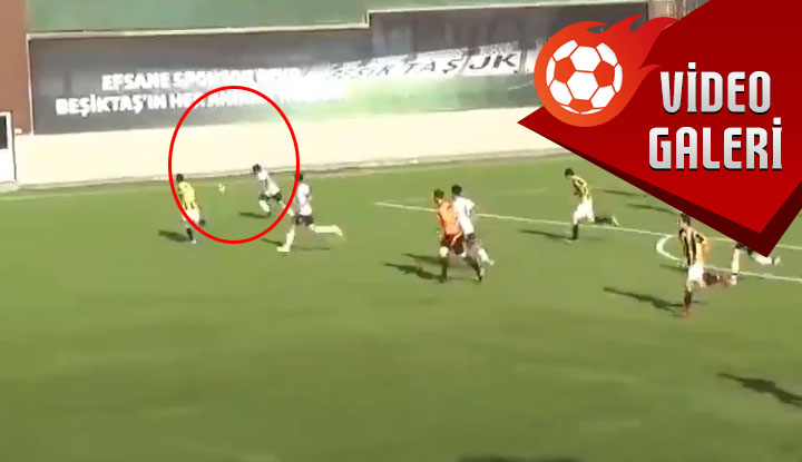 U15 Takımı'nda Muhammed Eren'den ayakta alkışlanacak gol! Kimse yetişemedi!